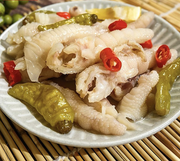 freshlai-kee-cold-foods-szechuan-style-pickled-pepper-phoenix-claws-about-420g-2