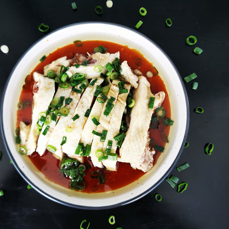 freshwowu-cold-sliced-chicken-with-scallion-oil-350g-3