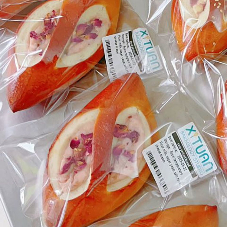xituan-rose-cheese-lye-bread-115g-1