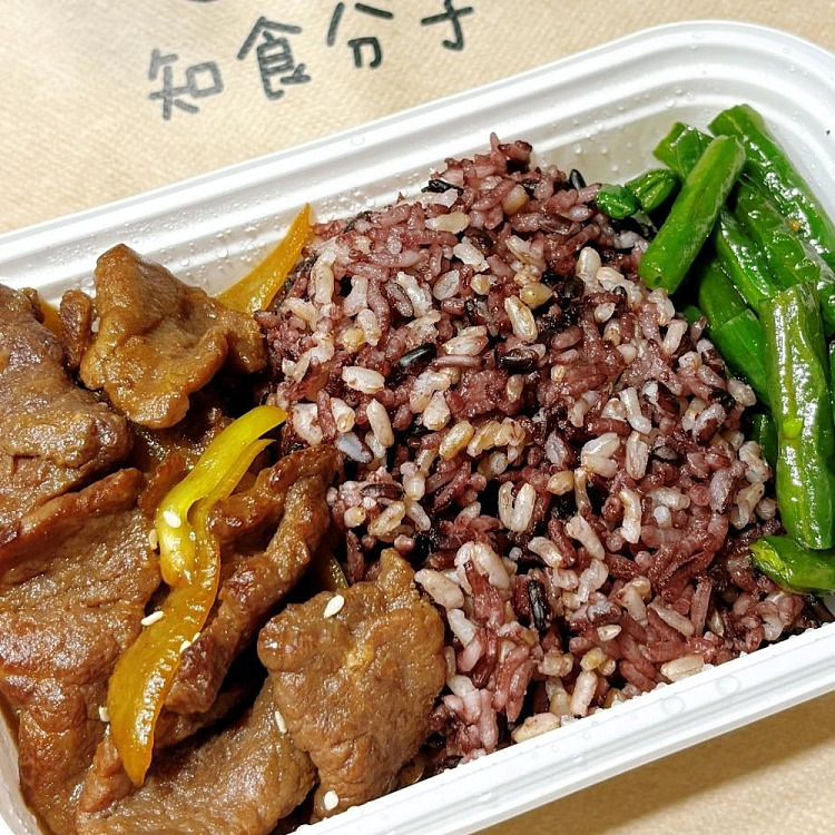 frozen-tender-beef-tenderloin-with-scallions-330g-1
