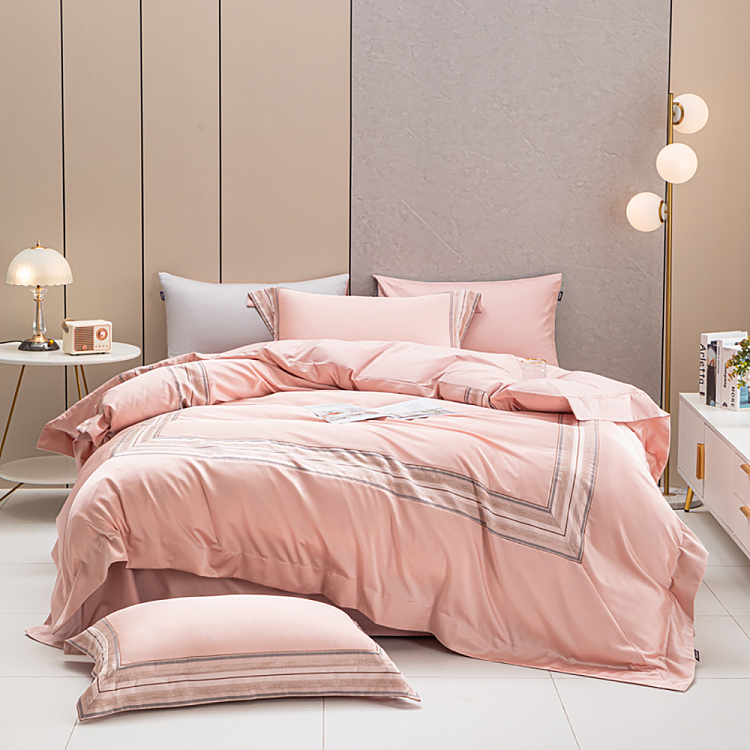 gift-box-with-bagheartin-bed-four-piece-set-dream-aman-pink-queen-2
