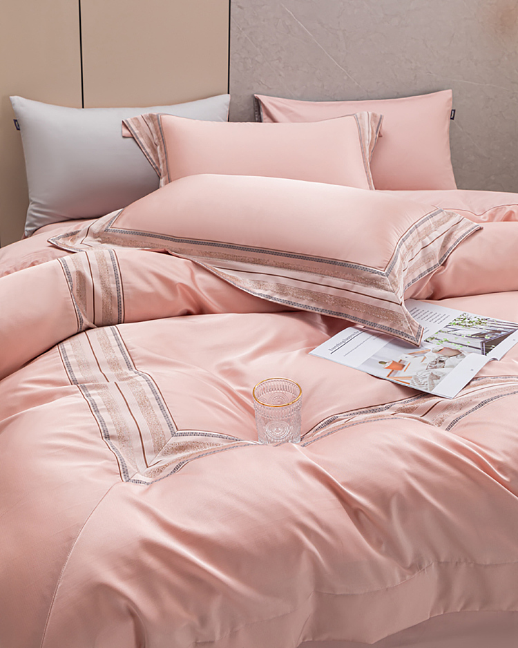 gift-box-with-bagheartin-bedding-set-dream-aman-pink-king-1