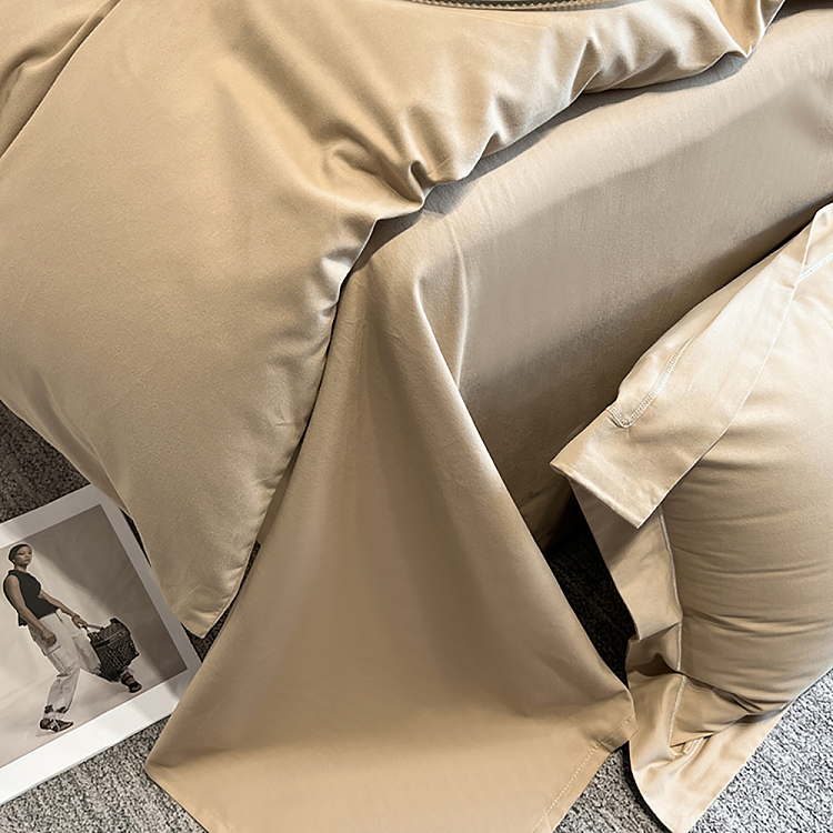 gift-box-with-bagheartin-bedding-set-khaki-king-3