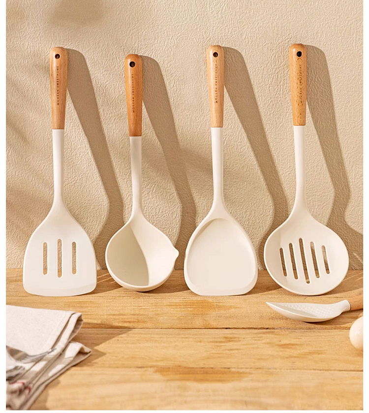 modern-housewife-pacifier-grade-large-spatula-extended-38cm-5