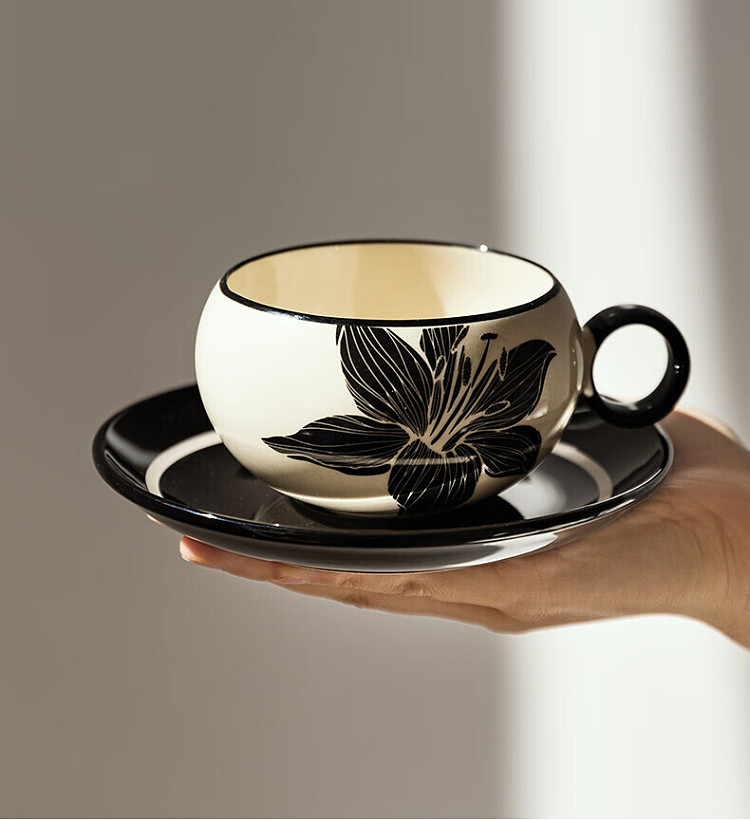 gift-box-modern-housewife-vintage-lily-cup-saucer-khaki-13