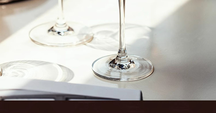 modern-housewife-red-wine-glass-490ml-9
