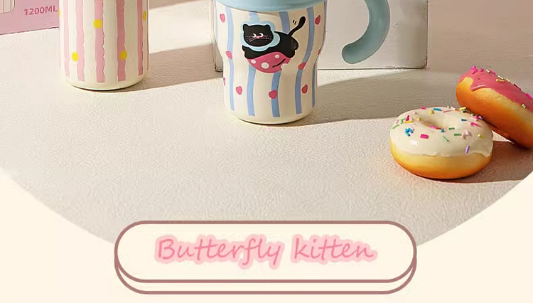 modern-housewife-304-stainless-steel-insulated-ice-bar-mug-strawberry-puppy-pattern-700ml-3