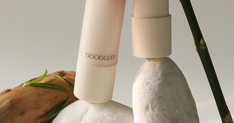goodys-essential-oil-lip-lines-lightening-lip-balm-cloudy-white-tea-32g-26