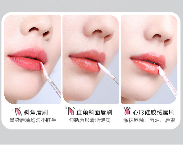goody-disposable-lip-brush-stick-crystal-blue-50-angled-50-straight-5