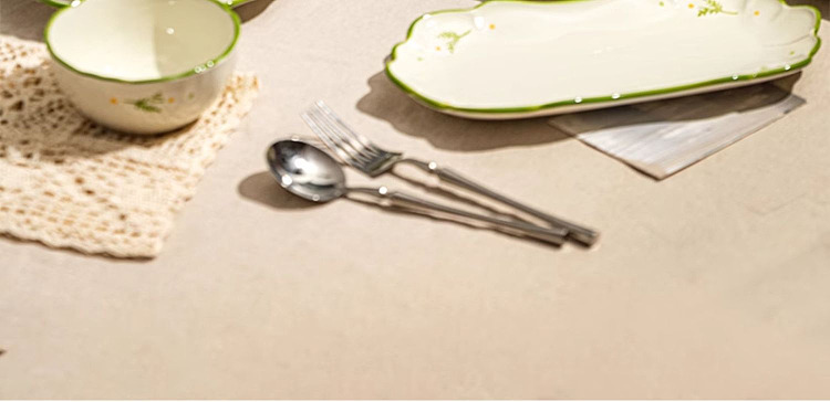 modern-housewife-fresh-daisy-flat-plate-7-in-8