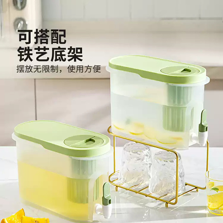 modern-housewife-cold-water-kettle-green-39l-1