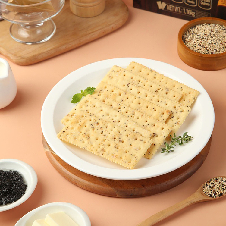 sams-exclusive-tafe-black-truffle-ham-soda-crackers-quinoa-chia-seed-flavor-tasting-single-pack-approx-29g-4