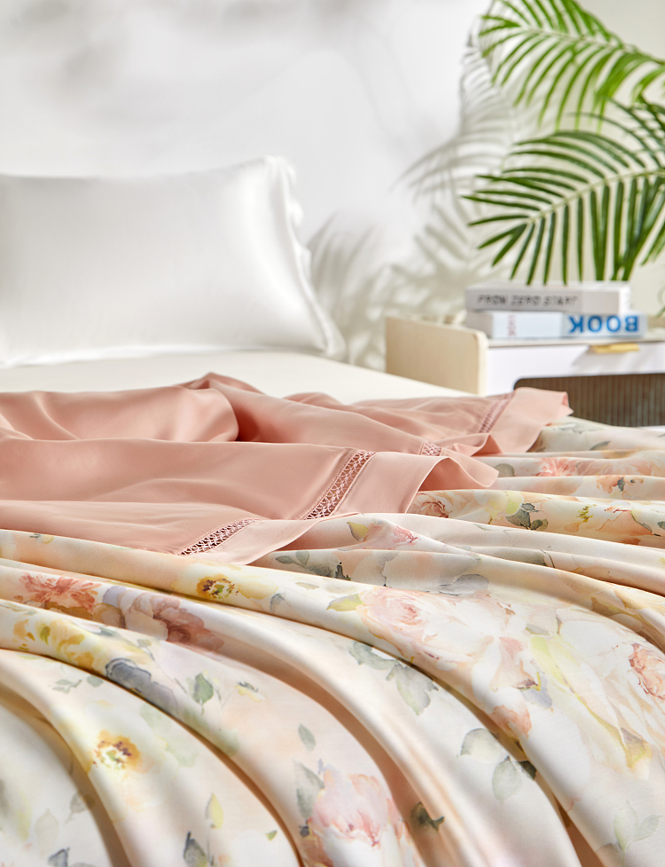 heartin-digital-printed-floral-silk-comforter-2-x-23-m-7
