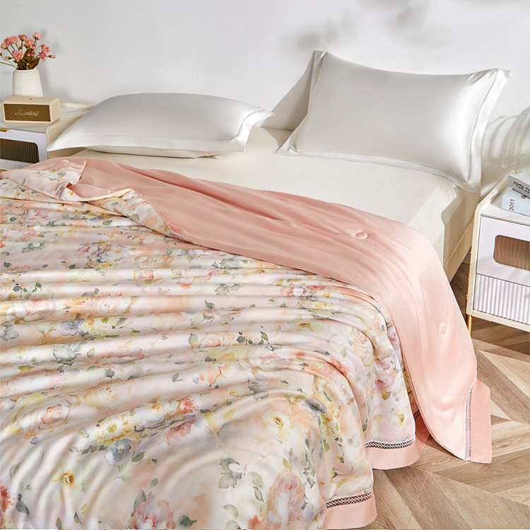 heartin-digital-printed-floral-silk-comforter-2-x-23-m-1