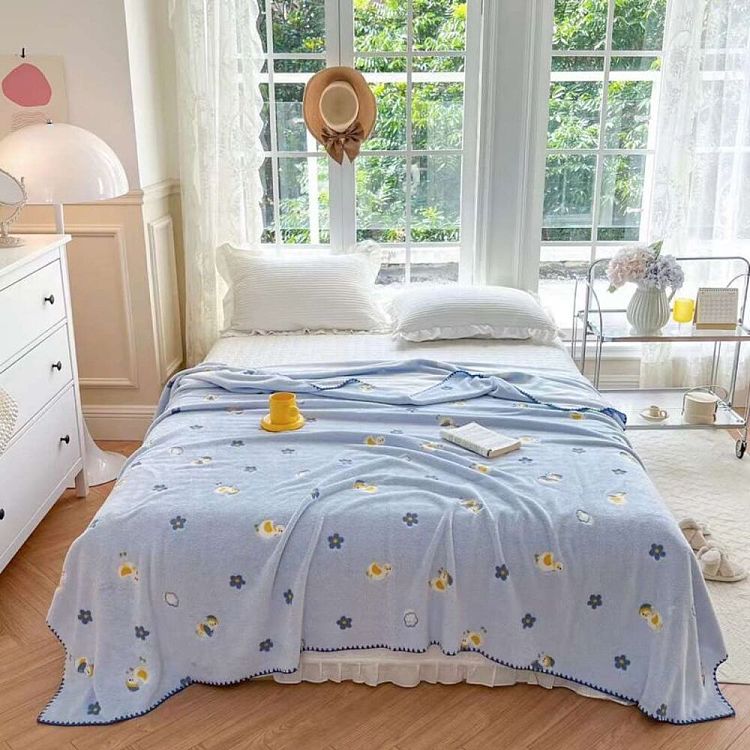 sleepmode-heavyweight-ultra-soft-cloud-like-fleece-blanket-with-blue-duck-design-21-x-21-m-2