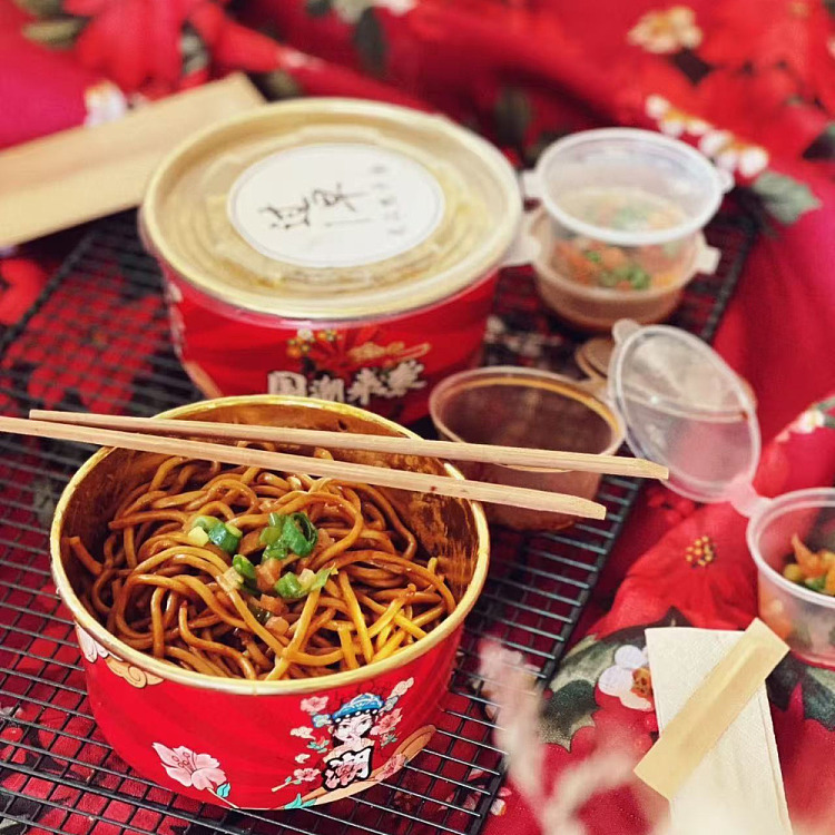 freshbreakfast-hot-noodles-big-spicy-250g-2