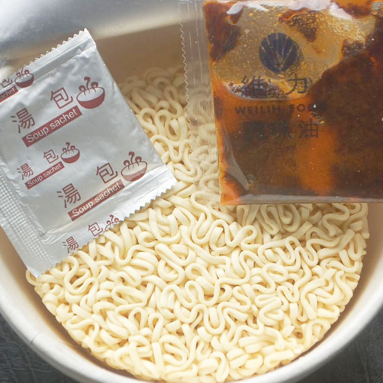 weilong-spicy-sauce-noodles-and-spicy-beef-noodles-85g5-bags-425g-3