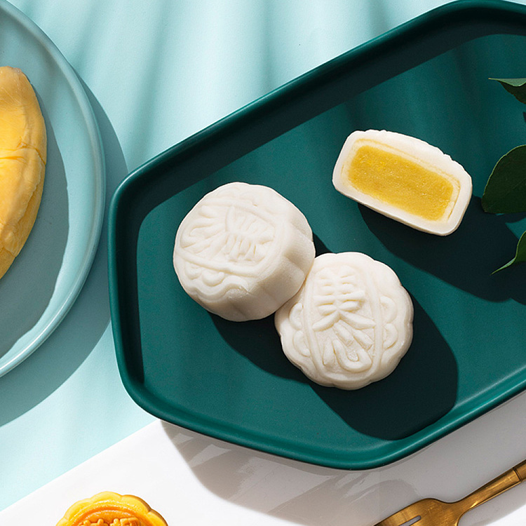 frozen-hong-kong-maxims-iced-mooncake-d24-durian-4pcs-in-120g-4