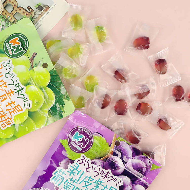 super-friends-flavor-peeled-purple-raisin-fudge-grape-flavor-108g-2