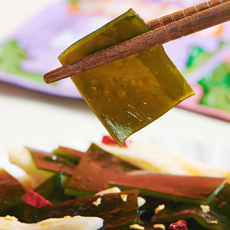 super-friends-flavor-seaweed-crispy-bamboo-shoots-with-hot-sour-flavor-140g-2