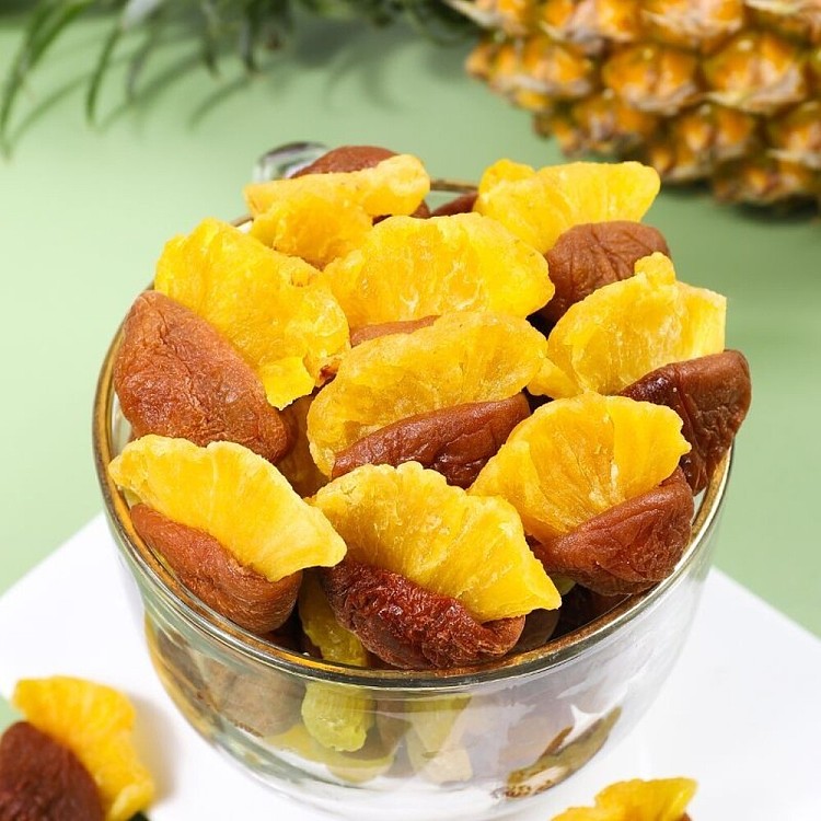 plum-chanyu-dried-plum-fruit-sandwich-plum-with-pineapple-70g-3