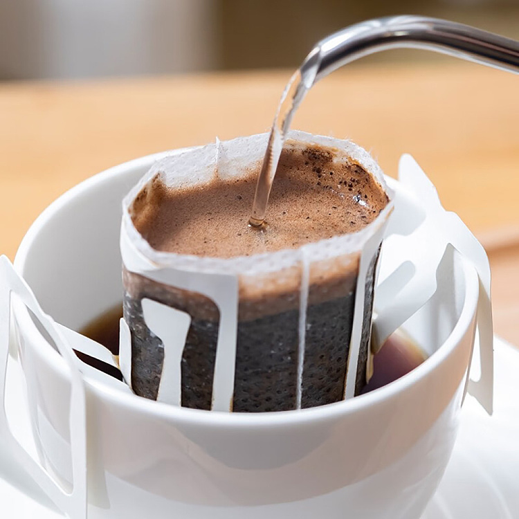 ucc-staff-earring-coffee-powder-mellow-taste-16-cups-in-3