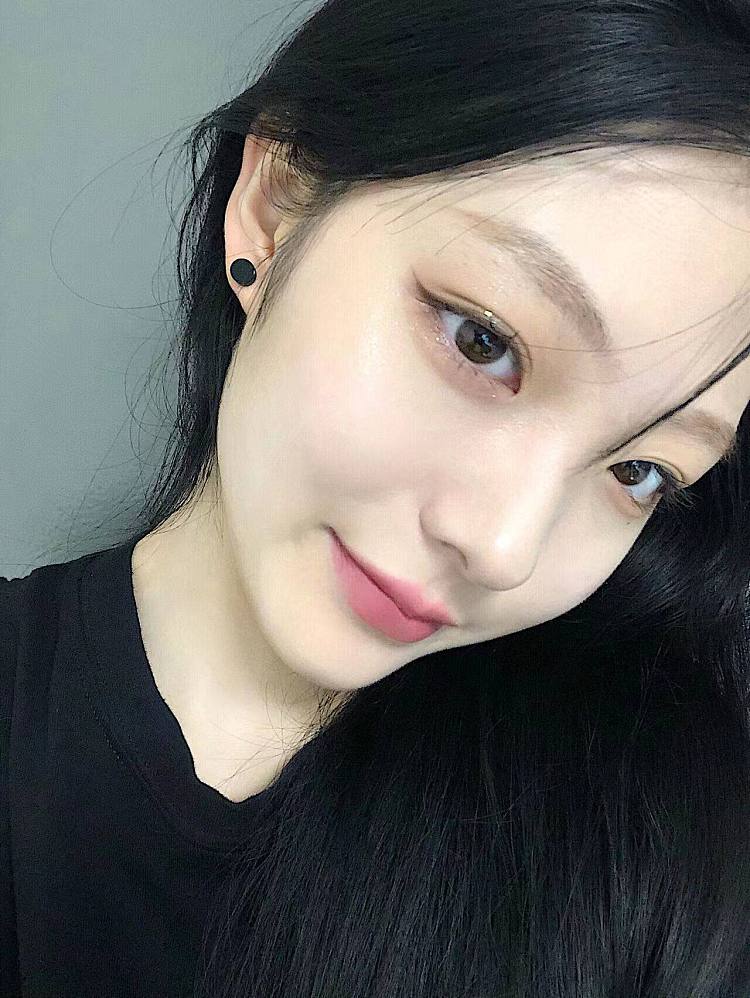 kissme-waterproof-brow-tint-04-natural-nude-brown-13