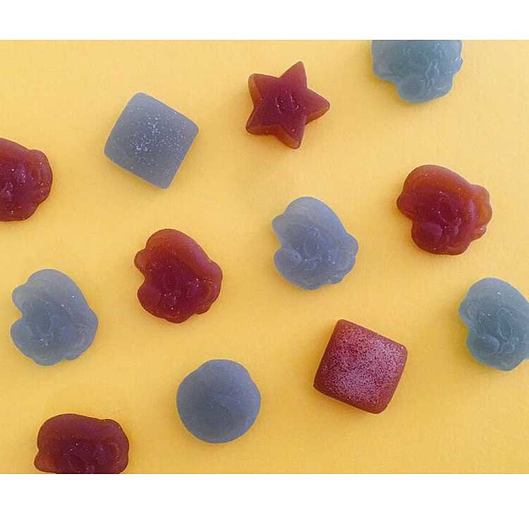 nobel-super-mario-gummies-buzzy-cola-flavor-90g-2