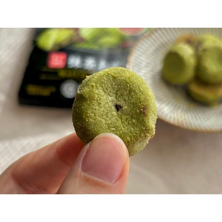 fujiya-limited-edition-ikeda-kagoshima-matcha-red-bean-cookies-12pcs-3