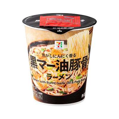 日本711自有品牌 焦香黑蒜油豚骨拉面 96g