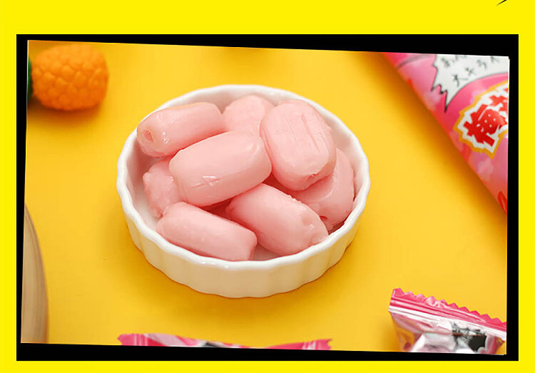 ribon-tomeiji-super-sour-sandwich-candy-plum-flavor-60g-6
