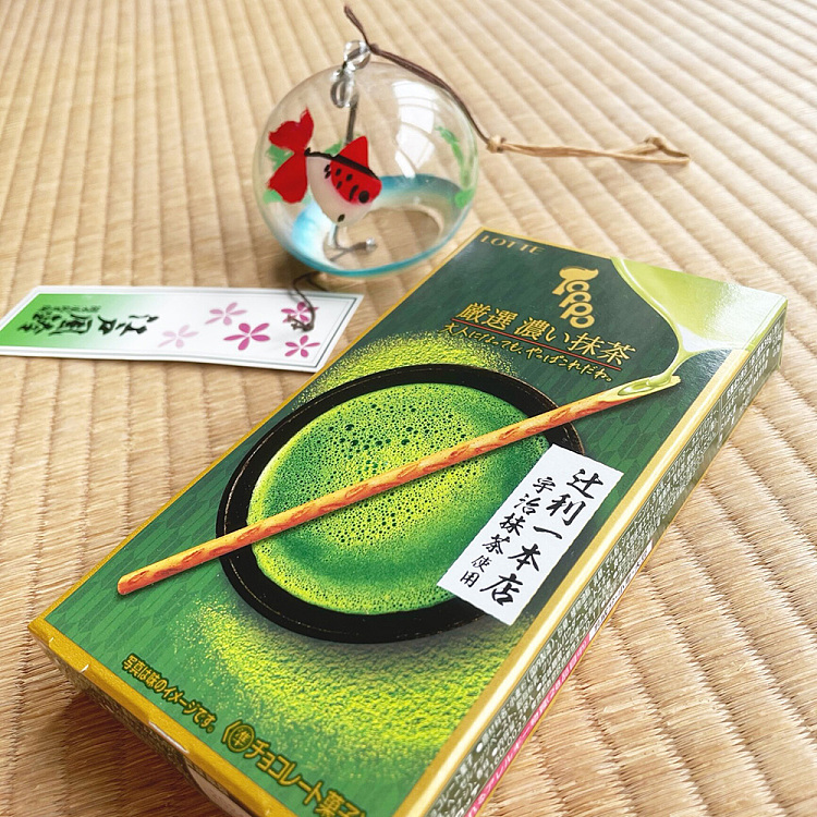 lotte-chocolate-pretzel-sticks-selected-black-matcha-flavor-2pcs-72g-2