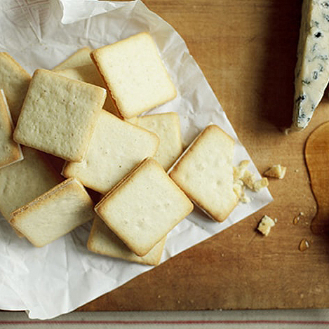 tokyo-milk-cheese-factory-sandwich-cookies-honey-flavor-10pcs-230g-2