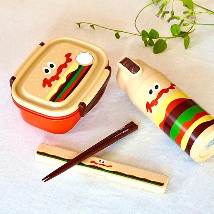 skater-lightweight-bento-box-burger-550ml-freezable-microwaveable-dishwasher-safe-2