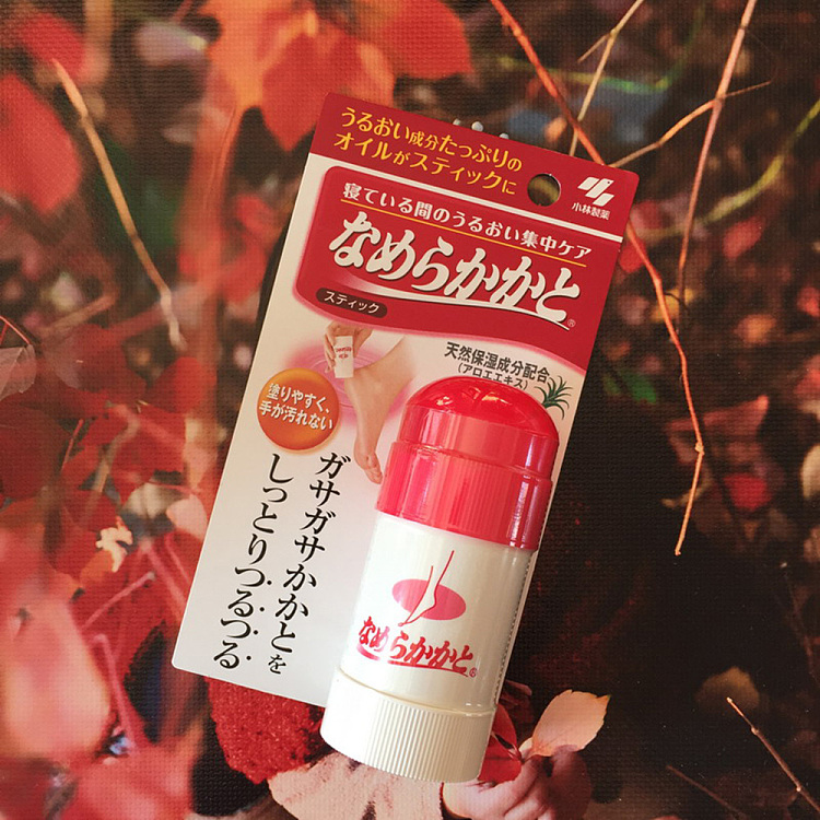kobayashi-pharmaceutical-plantar-heel-anti-cracking-repair-foot-cream-30g-3