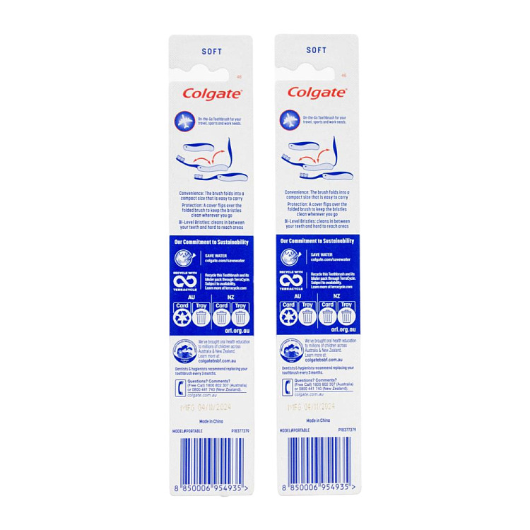 colgate-red-and-blue-assorted-soft-bristle-toothbrushes-single-travel-pack-2