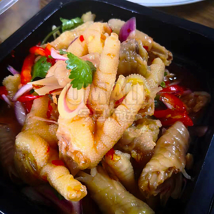 fresh-zilus-home-style-thai-sour-and-spicy-chicken-feet-about-320g-1