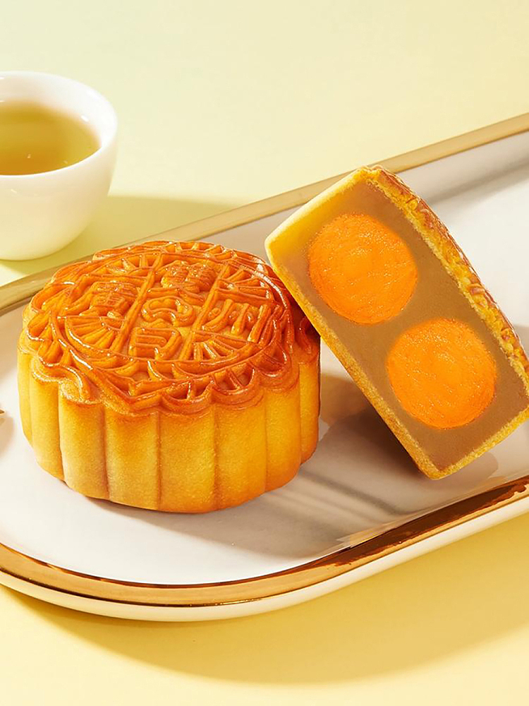 gift-boxlikoufu-guangzhou-restaurant-double-yolk-pure-white-lotus-seed-paste-cantonese-style-moon-cake-4pcs-720g-2