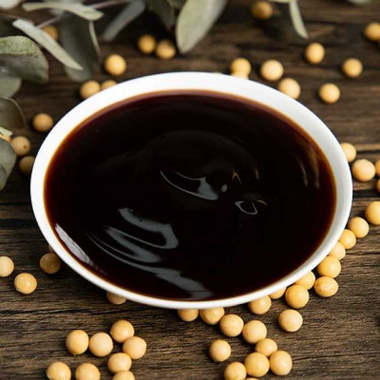 hai-tian-tian-premium-oyster-sauce-590g-2