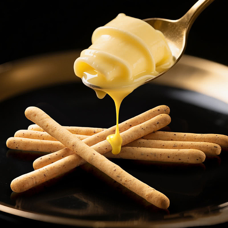 sams-exclusive-beef-flavored-cheese-crackers-600g-3
