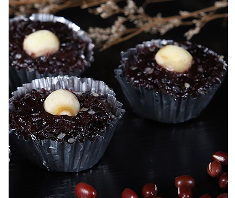 frozenano-black-glutinous-rice-cake-12-pieces-into-360g-11