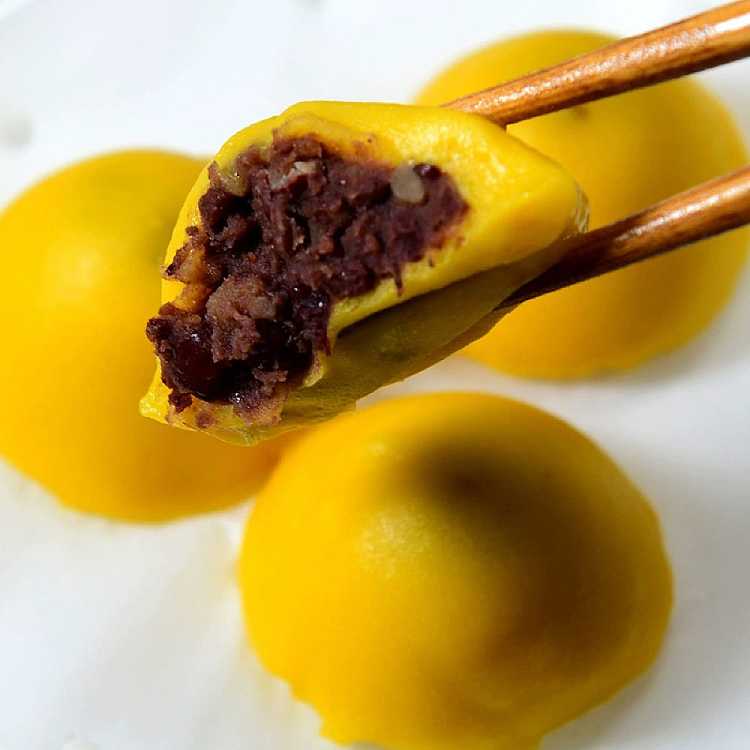 jelly-in-the-flag-sticky-bean-bread-red-beans-and-yellow-rice-filling-8-400g-2