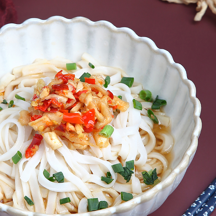 oi-also-fragrant-sesame-oil-mixed-with-radish-280g-4
