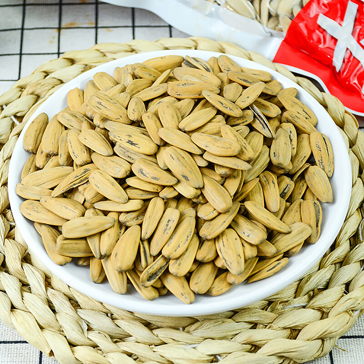 qiajia-multi-flavored-melon-seeds-230g-2