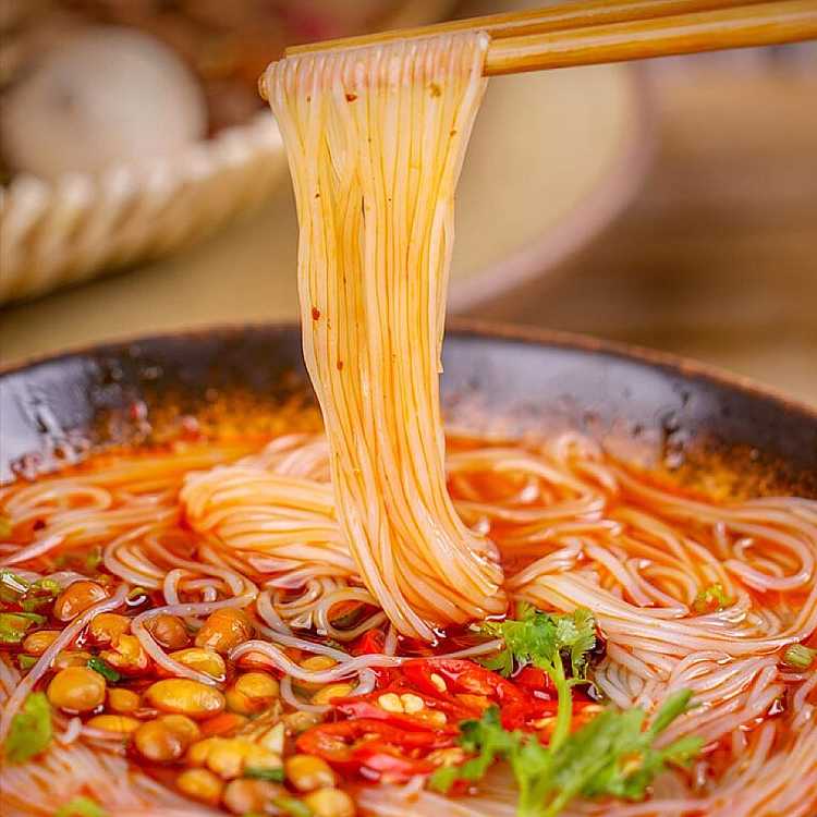 white-family-fatty-sausage-flavor-convenient-vermicelli-bowl-of-108g-2