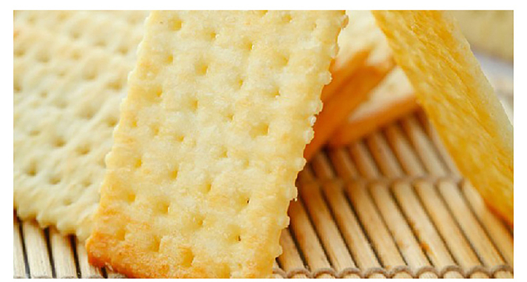 medan-white-soda-crackers-sesame-flavor-388g-5