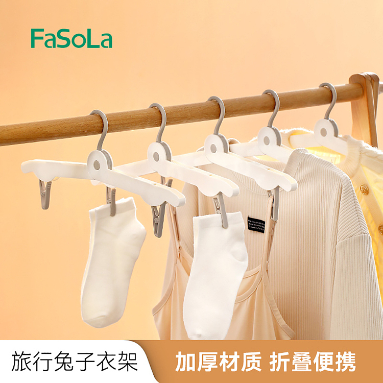 fasola-traveling-bunny-hanger-white-3