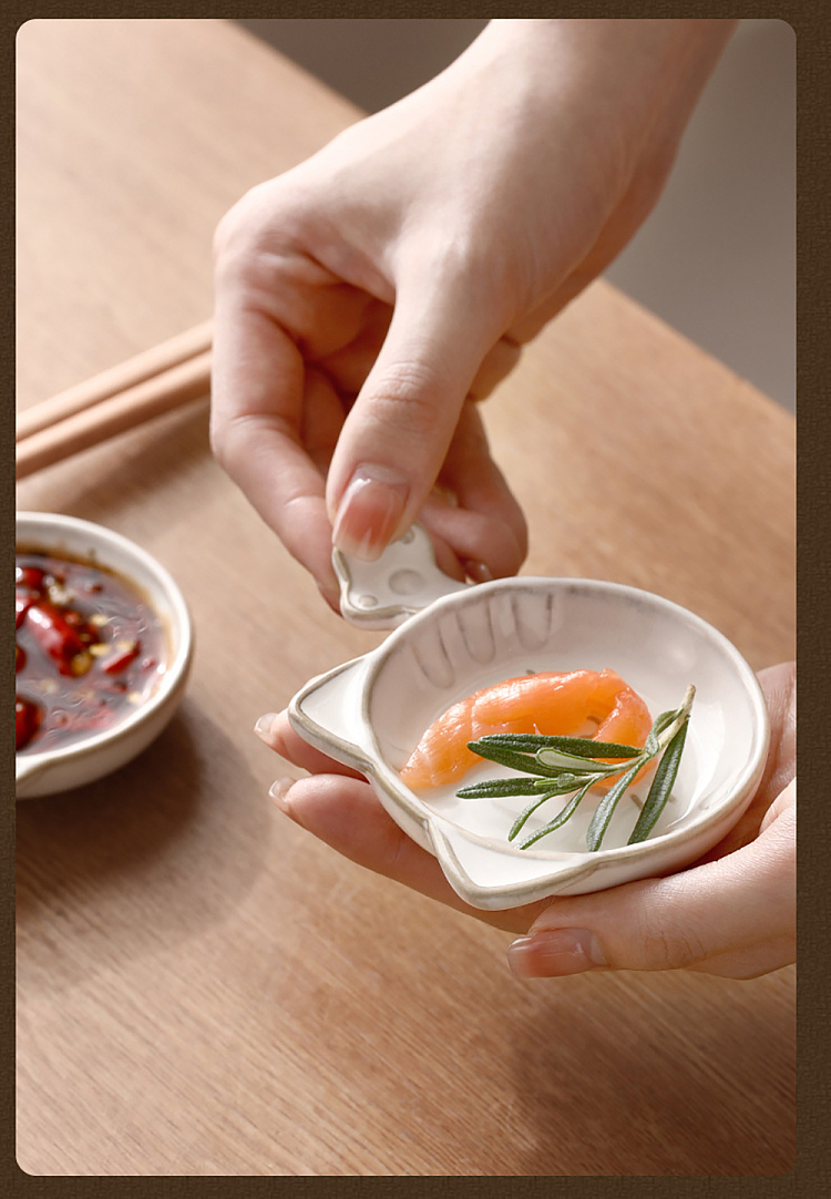 fasola-soy-sauce-dish-chopstick-holder-bear-14