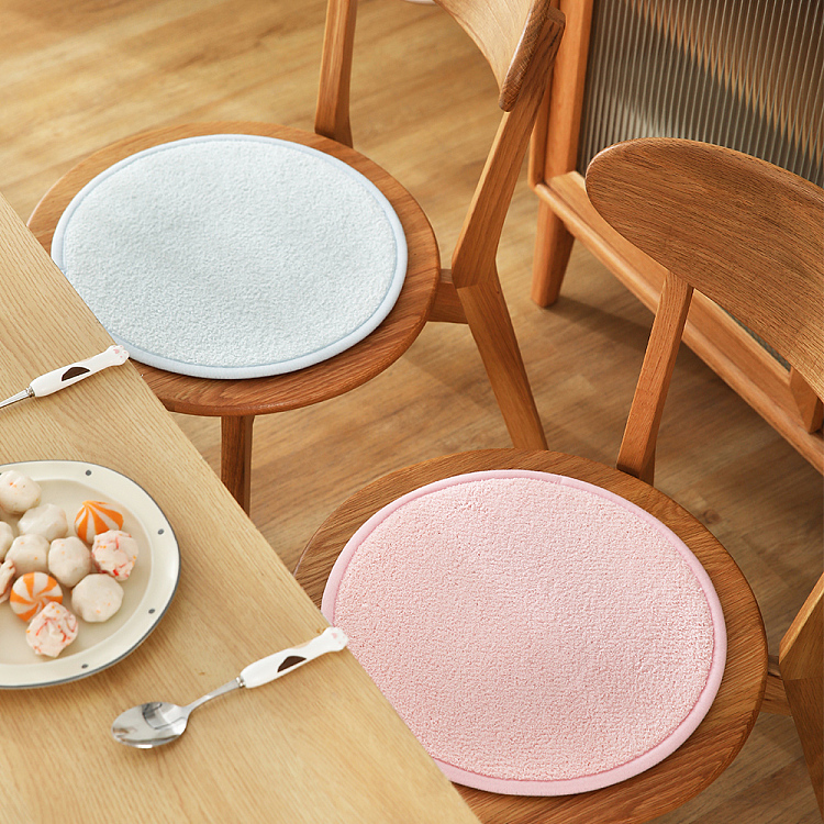 fasola-soft-plush-cushion-pink-1