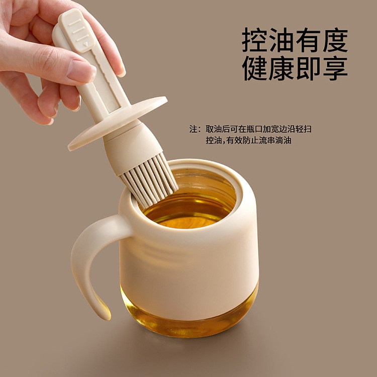 fasola-retractable-oil-brush-canister-beige-4
